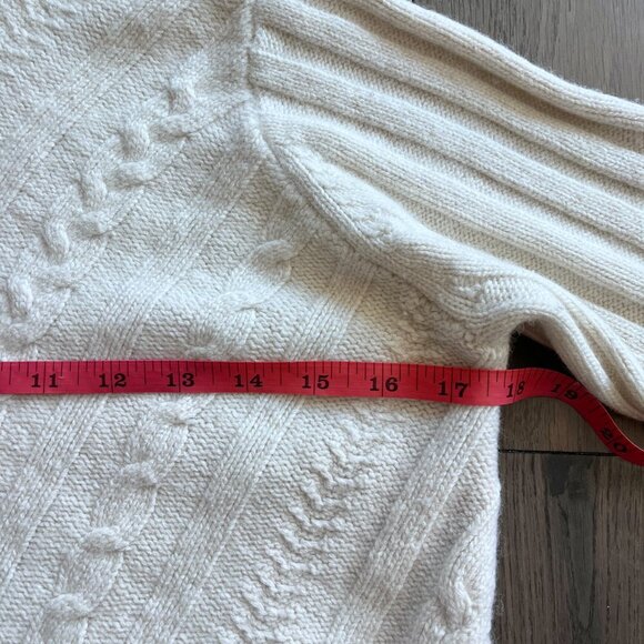Milly Asymmetrical Cable Knit Sweater Cream Size M Lambswool Blend Designer Luxe - Picture 7 of 8
